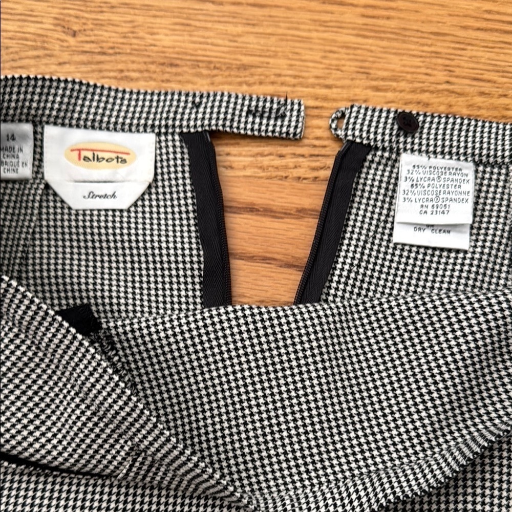 Talbots Pencil Skirt Bundle Size 14 Black White Workwear Classic Office - Picture 2 of 6